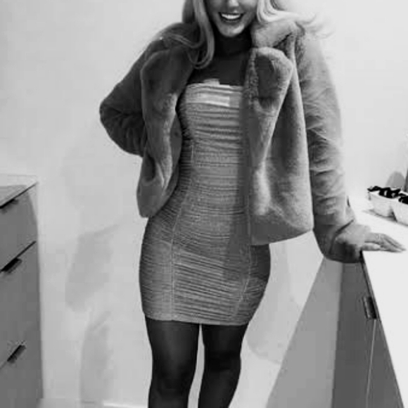 saints + secrets Jackets & Blazers - SAINTS + SECRETS Cosy Black Faux Fur Open Winter Jacket